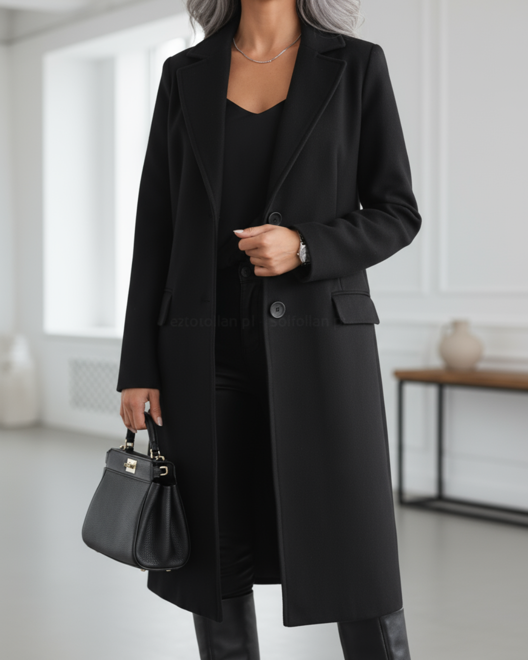 Anthea | Women's Classic Long Overcoat