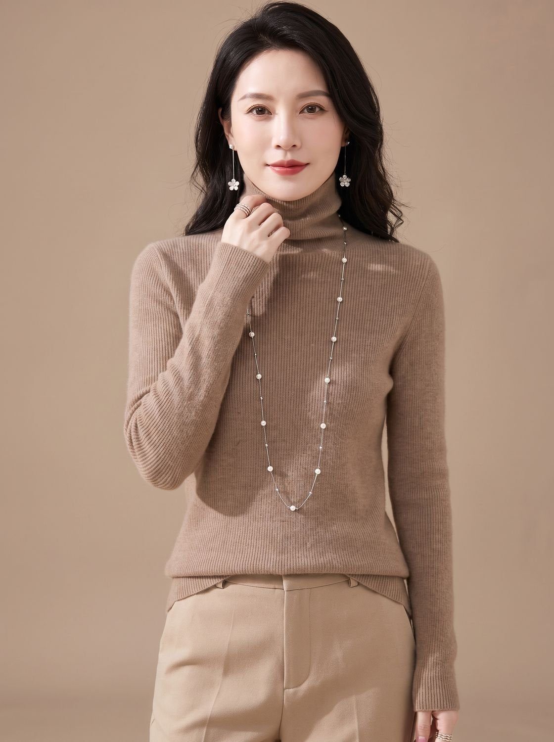 Luna | Women's Slim-Fit Ribbed Turtleneck Sweater