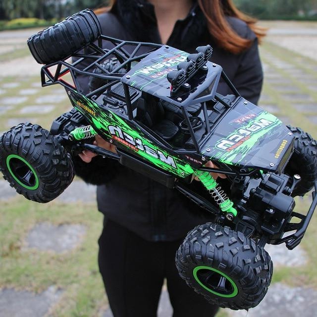 Monster Truck Rock Crawler 4x4 Off-Road All-Terrain Toy Vehicle