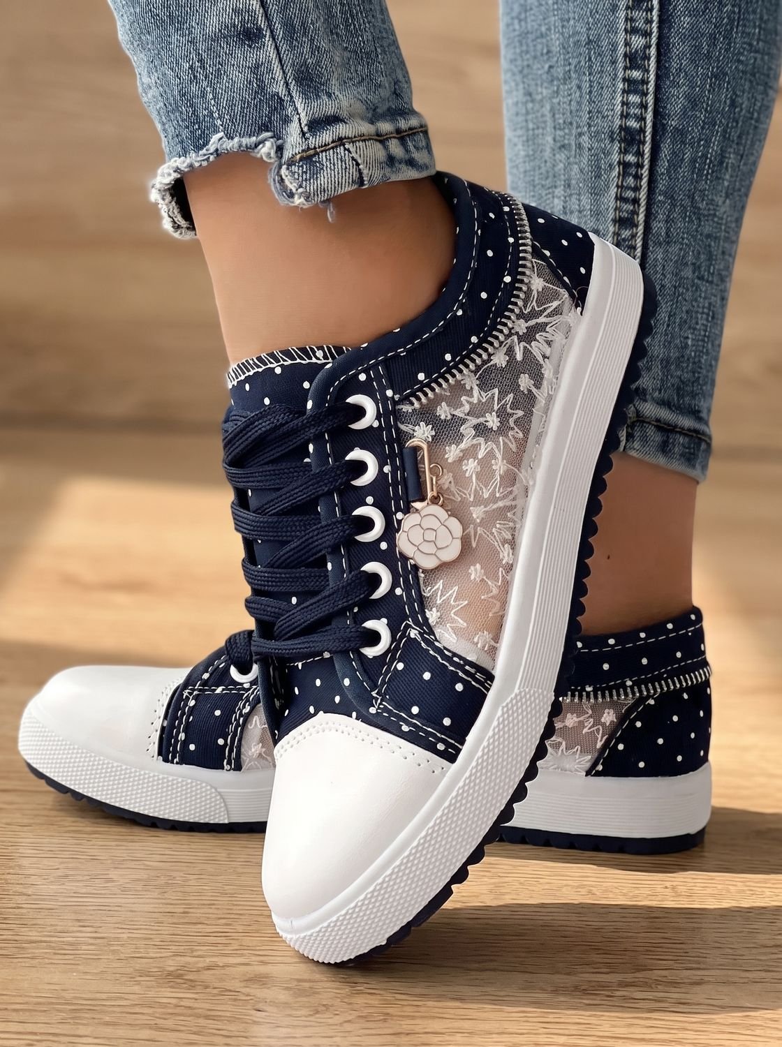 Scarlett | Women's Orthopedic Lace-Up Floral Mesh Platform Sneakers