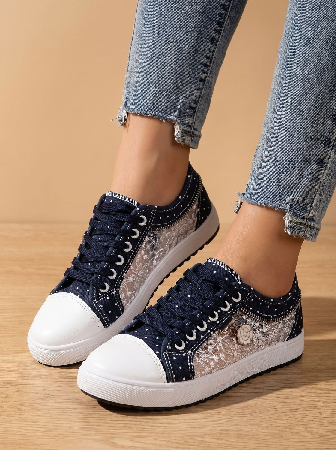 Scarlett | Women's Orthopedic Lace-Up Floral Mesh Platform Sneakers
