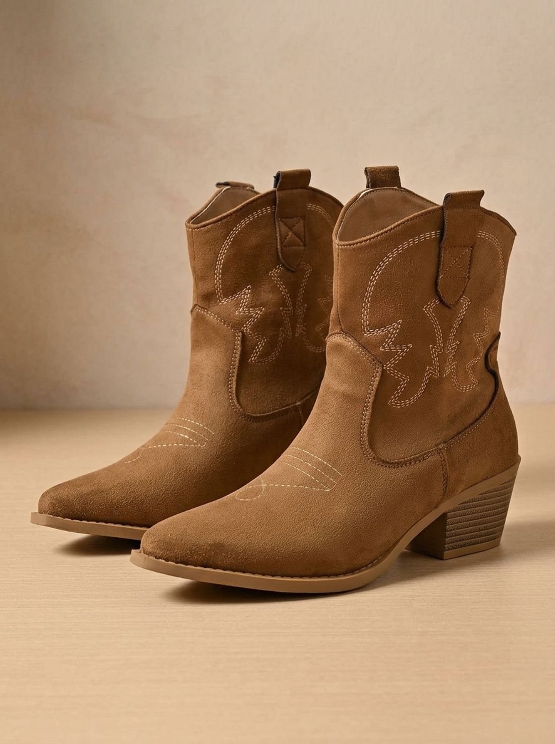 Scarlett | Women's Wide-Calf Embroidered Slip-On Western Cowboy Boots
