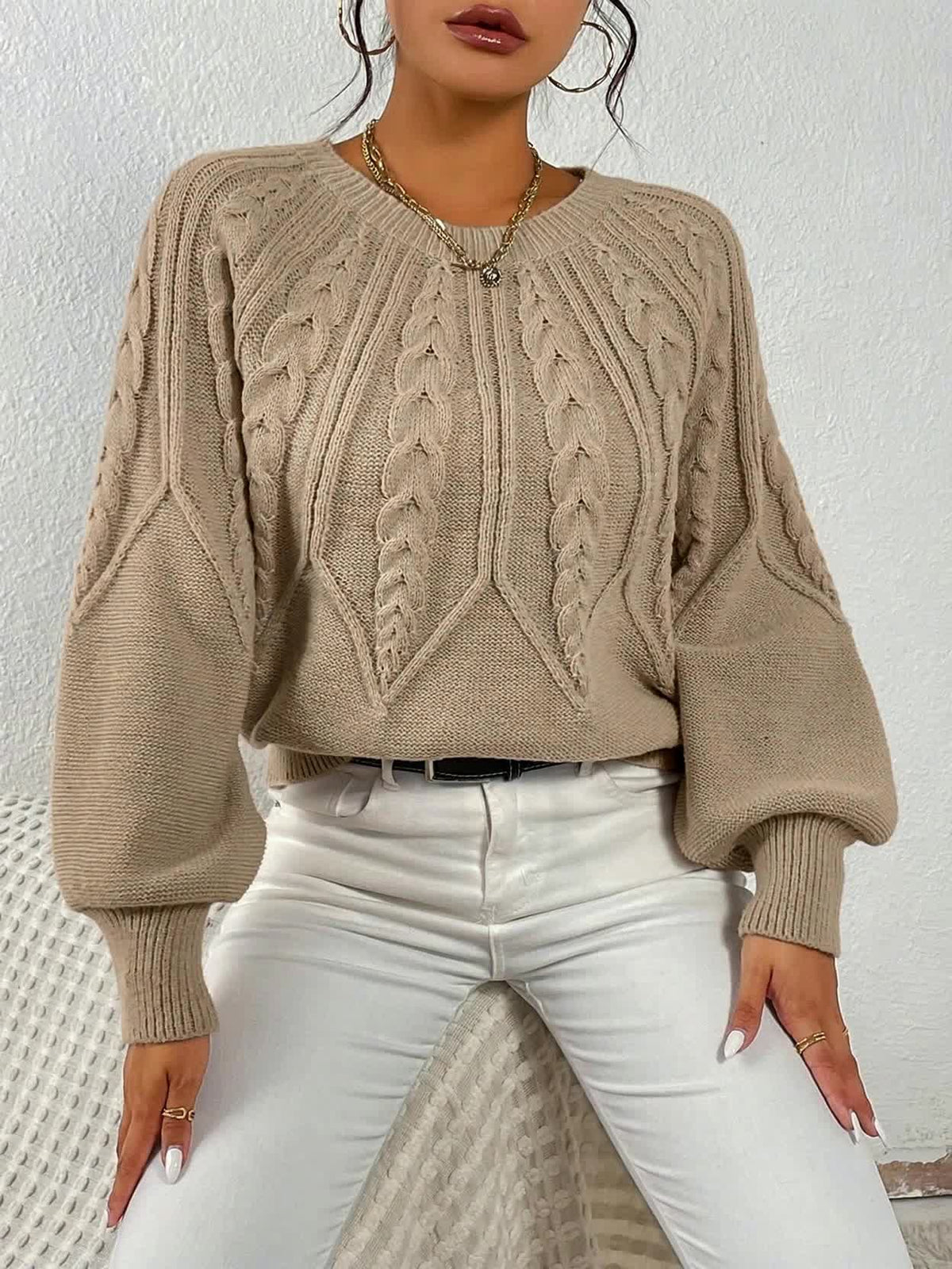 Women's Cropped Jumper with Cable Knit and Lantern Sleeves