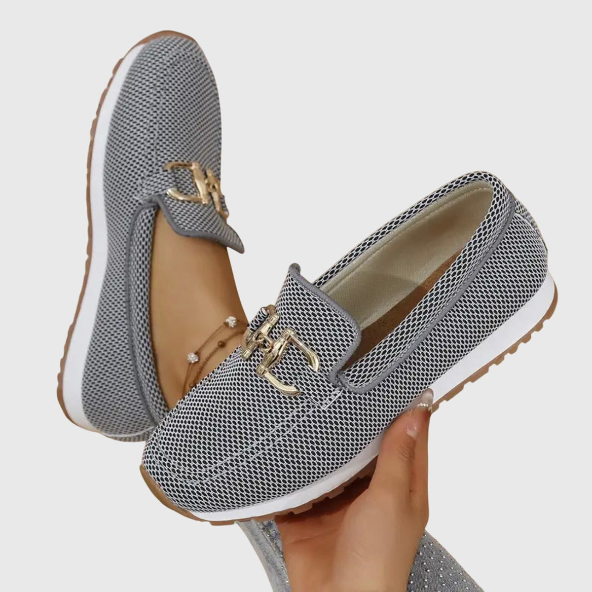 Women's Orthopaedic Loafers with Breathable Design and Gold-Tone Hardware