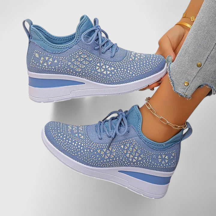 Women's Orthopaedic Shoes with Supportive Features