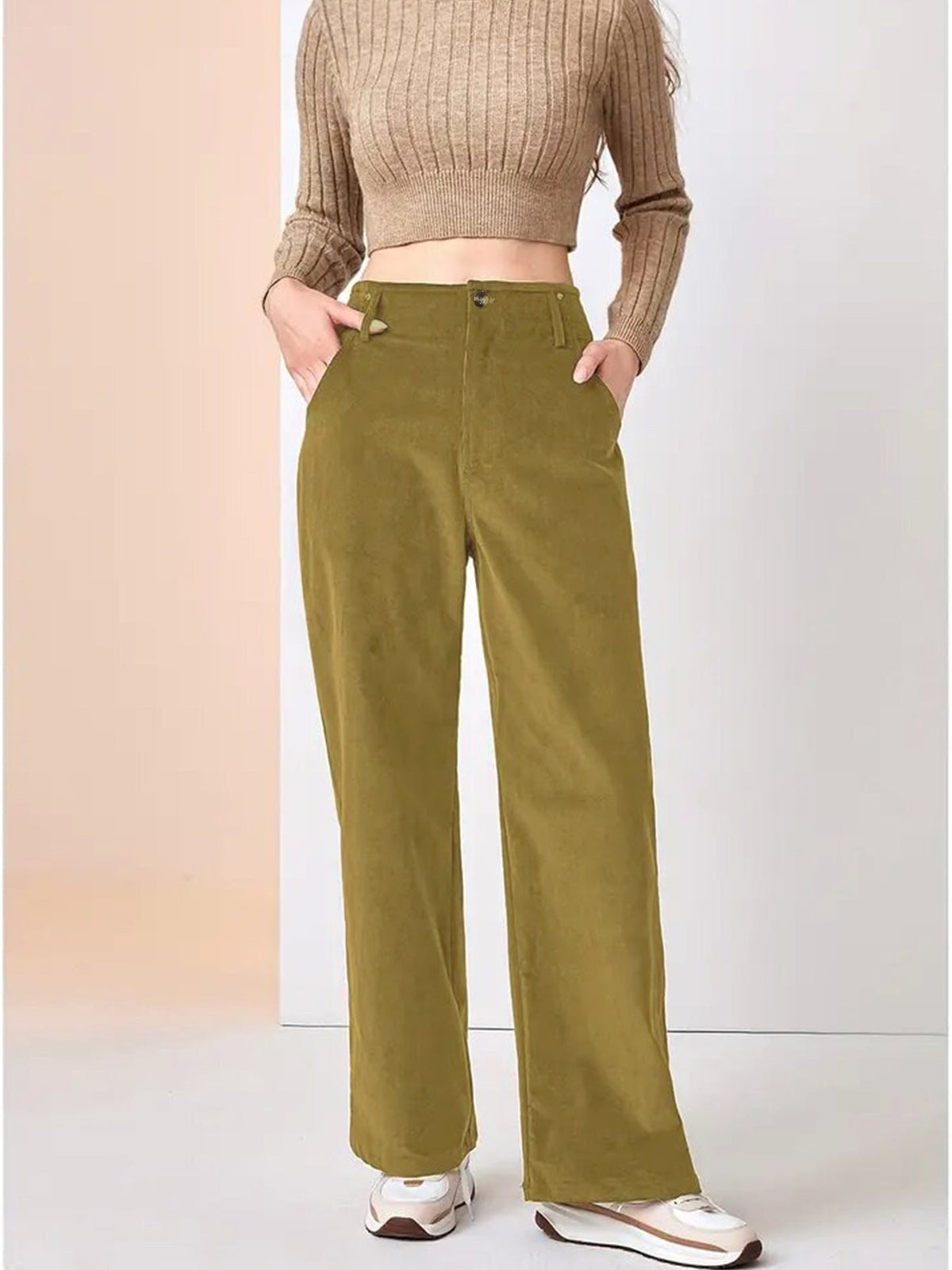 Women's Relaxed Wide-Leg Corduroy Pants