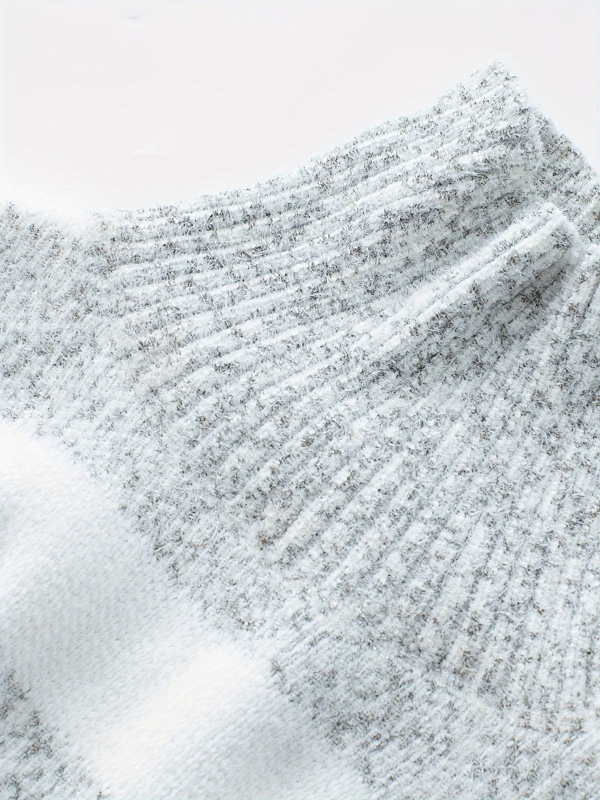 Amara | Women's Striped Oversized Turtleneck Sweater