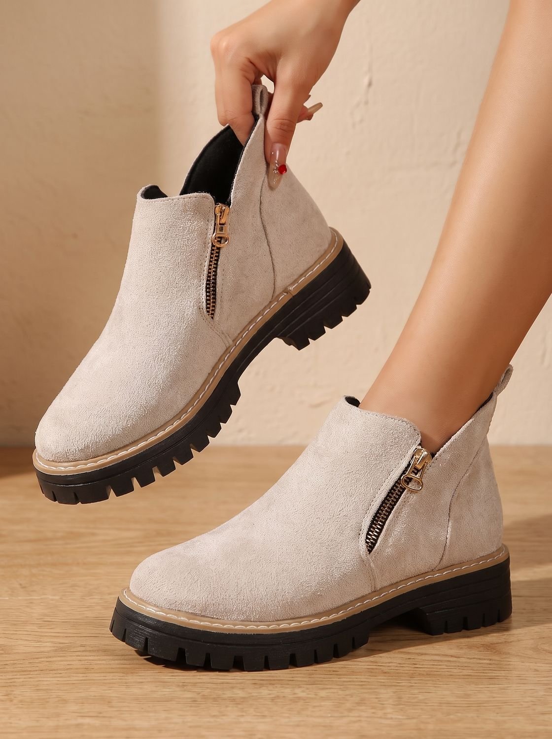 Amelia | Women's Orthopedic Ankle Boots Side-Zip Leopard Print Booties