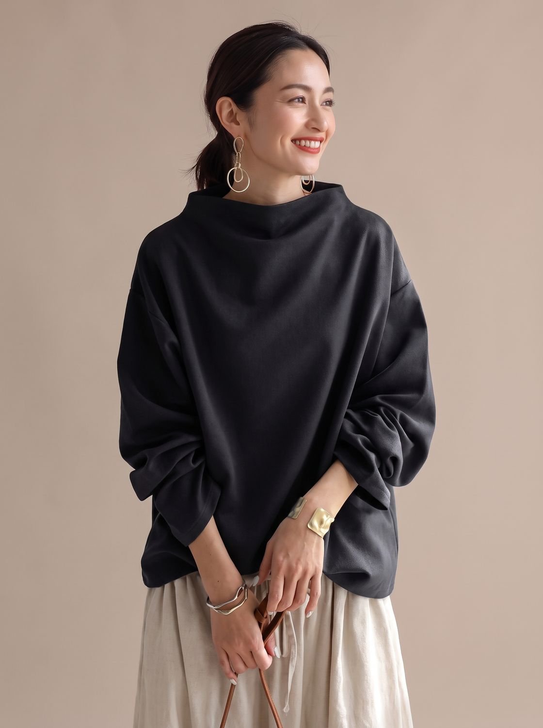 Camila | Women's Relaxed-Fit Mock-Neck Long-Sleeve Pullover Top
