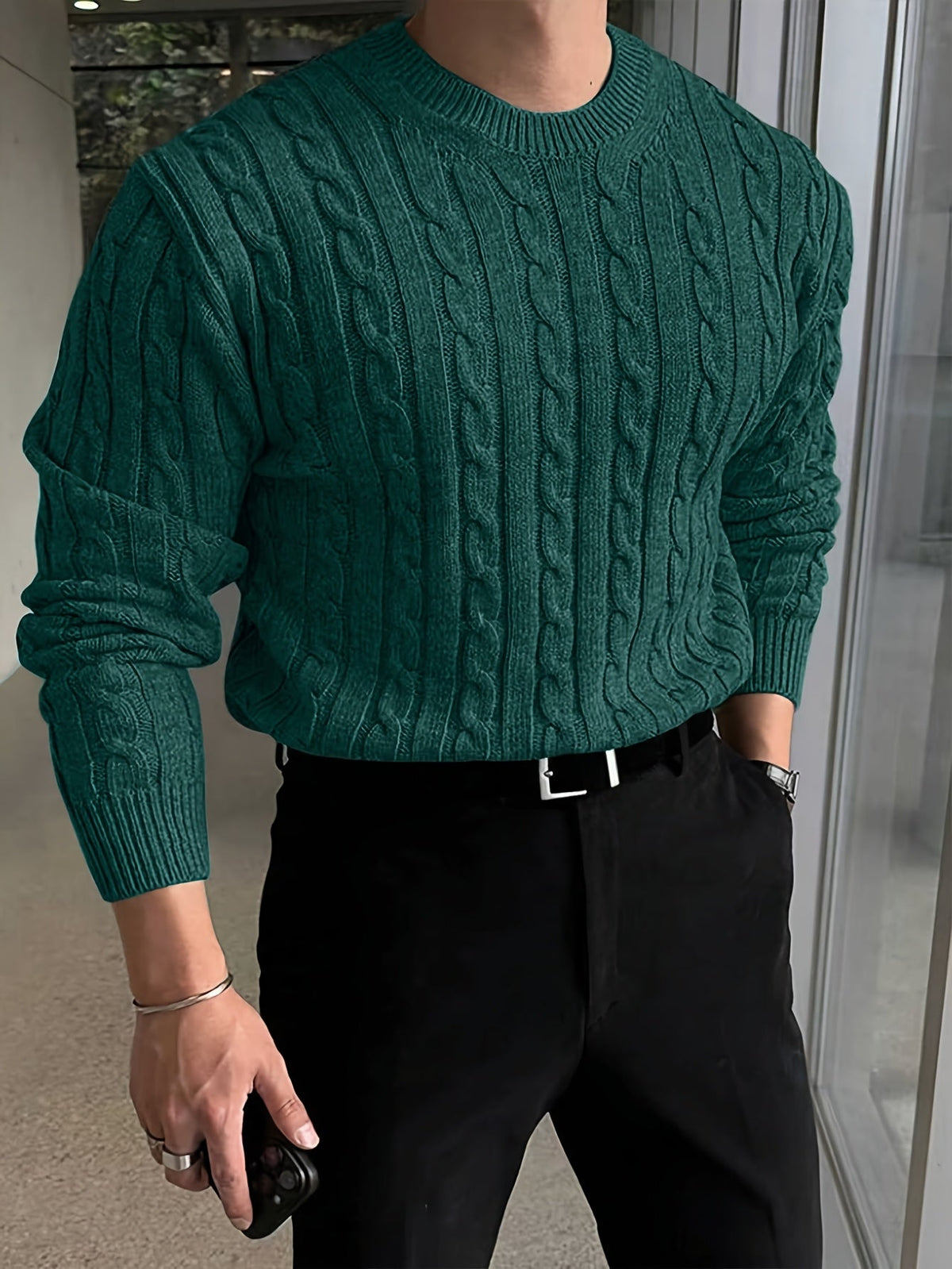 Desmond | Men's Classic Crew Neck Cable Knit Sweater