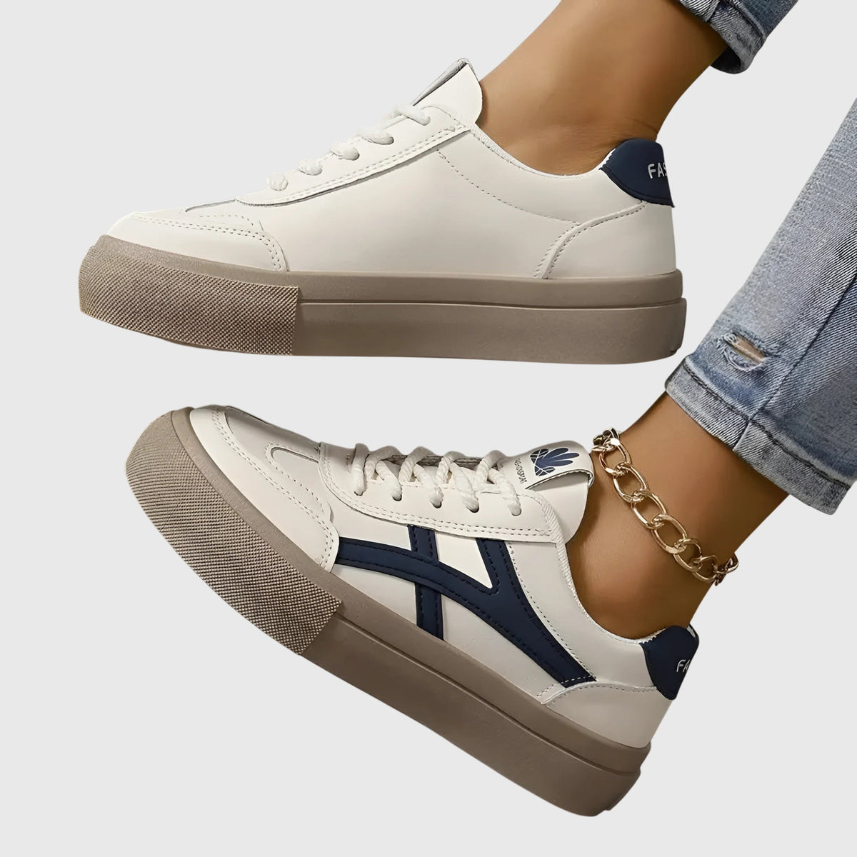 Elza | Orthopaedic Trainers