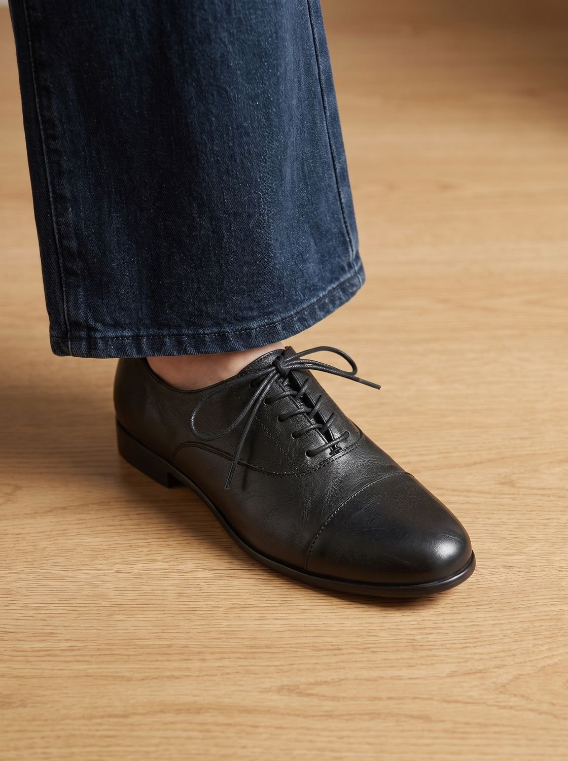 Emma | Women's Leather Lace-Up Cap Toe Oxford Flat Shoes