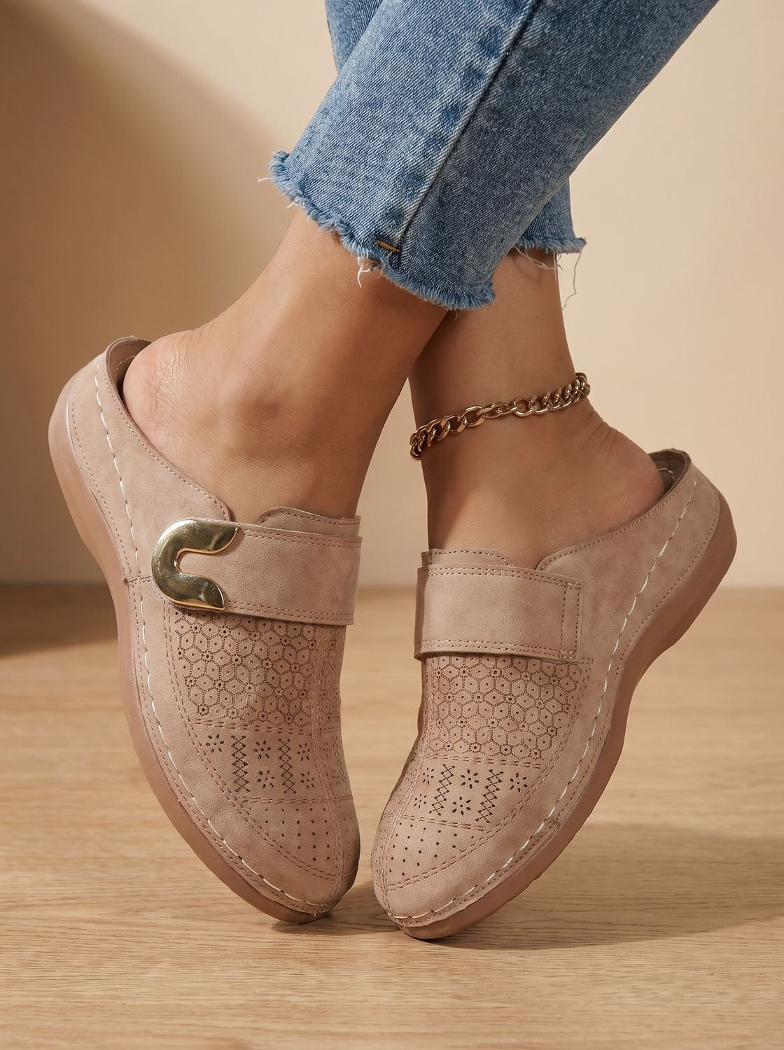 Emma | Women's Orthopedic Velcro Slip-On Mule Clogs Honeycomb Texture