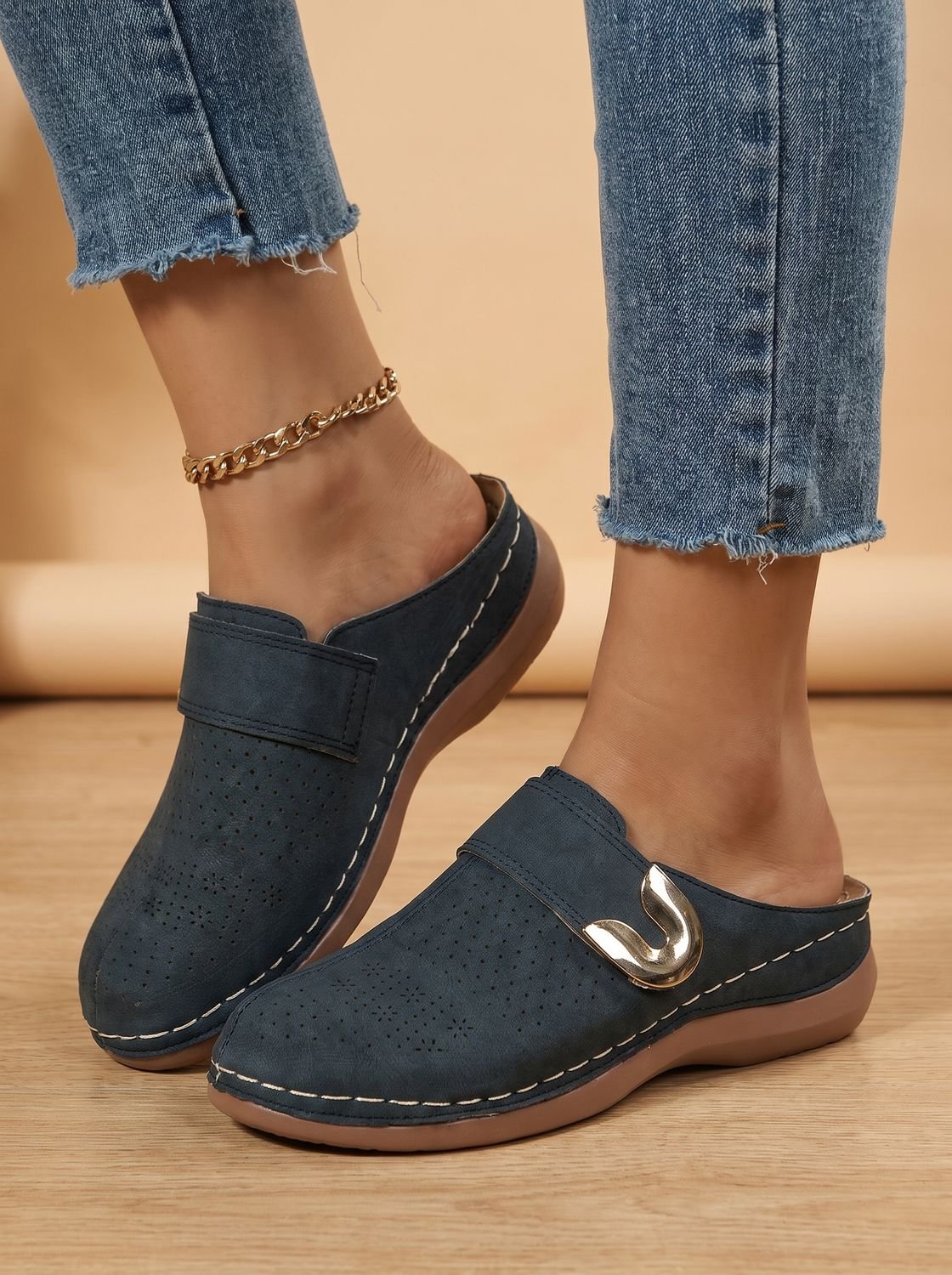Emma | Women's Orthopedic Velcro Slip-On Mule Clogs Honeycomb Texture
