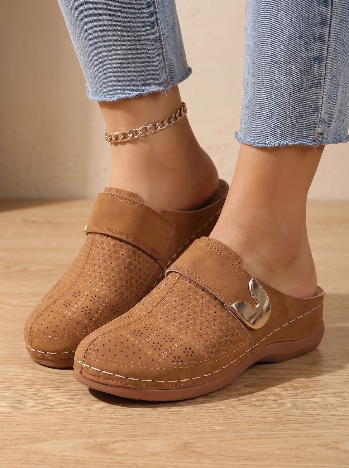 Emma | Women's Orthopedic Velcro Slip-On Mule Clogs Honeycomb Texture