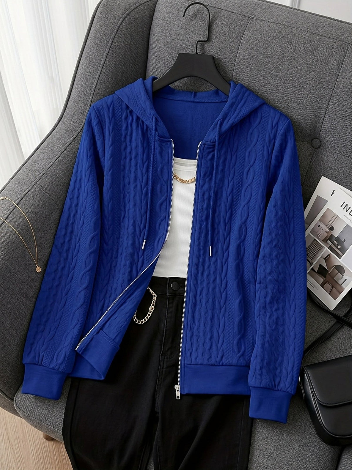 Isla | Women's Jacket with Hood and Textured Panels