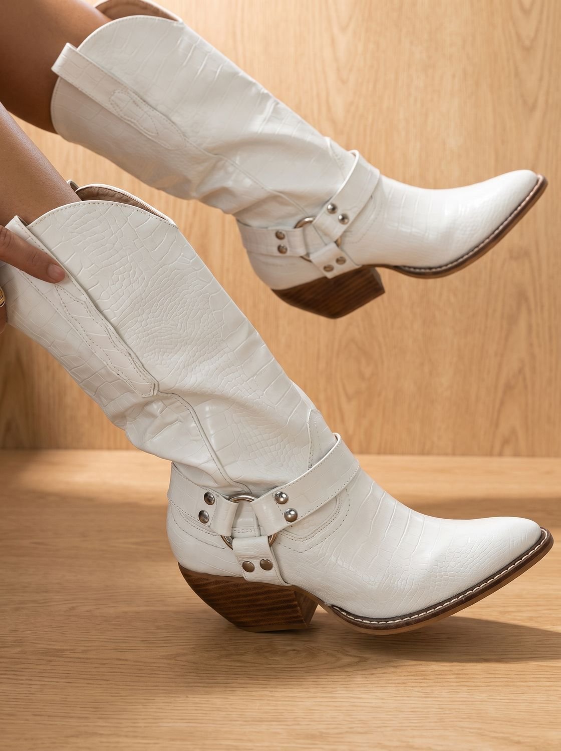 Layla | Women's Cow-Print Block-Heel Pointed-Toe Western Cowboy Boots