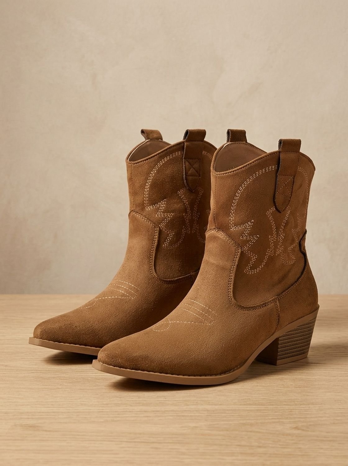 Scarlett | Women's Wide-Calf Embroidered Slip-On Western Cowboy Boots