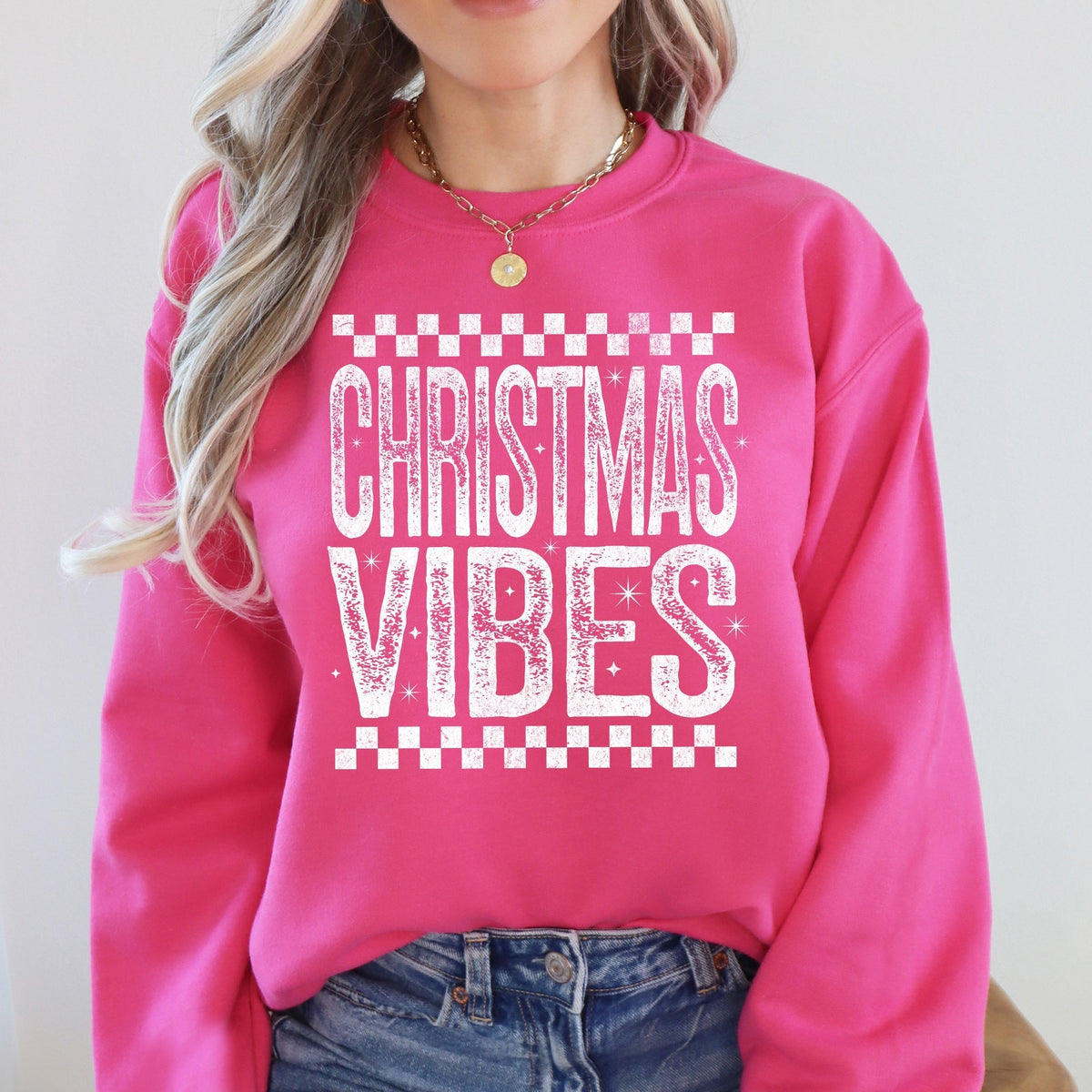 Unisex Christmas Vibes Retro Graphic Sweatshirt