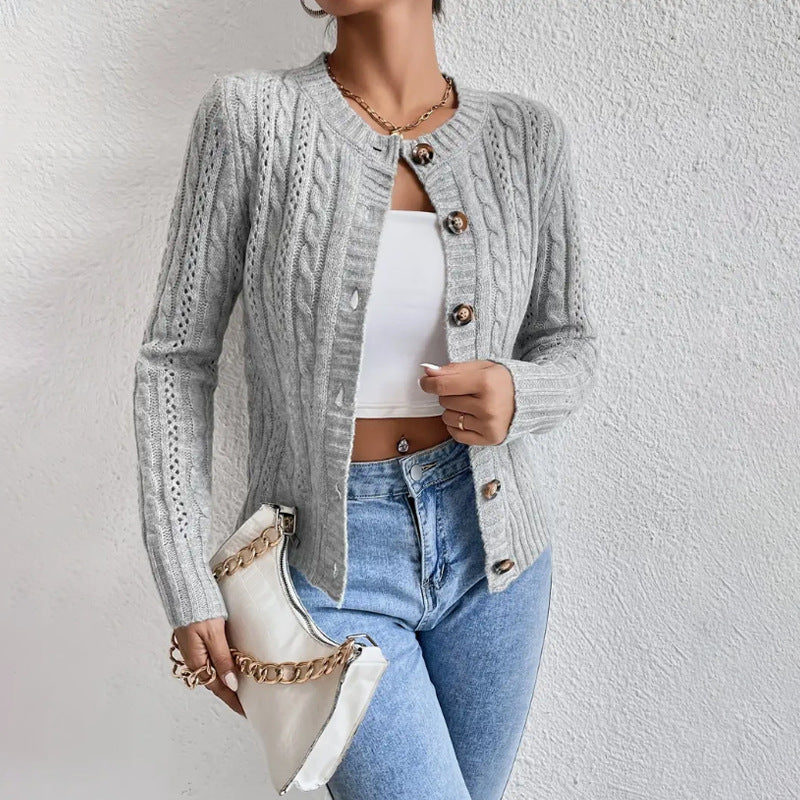 Women's Cropped Cable Knit Cardigan