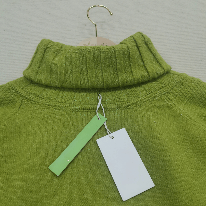Women's Oversized Turtleneck Jumper with Ribbed Cuffs