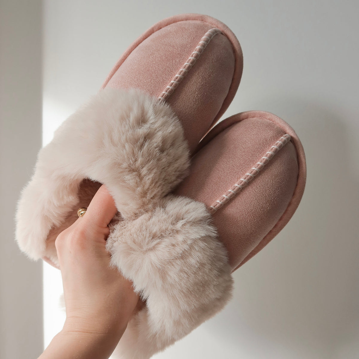 Women's Plush Faux Fur Slippers, Open-Toe Slip-On
