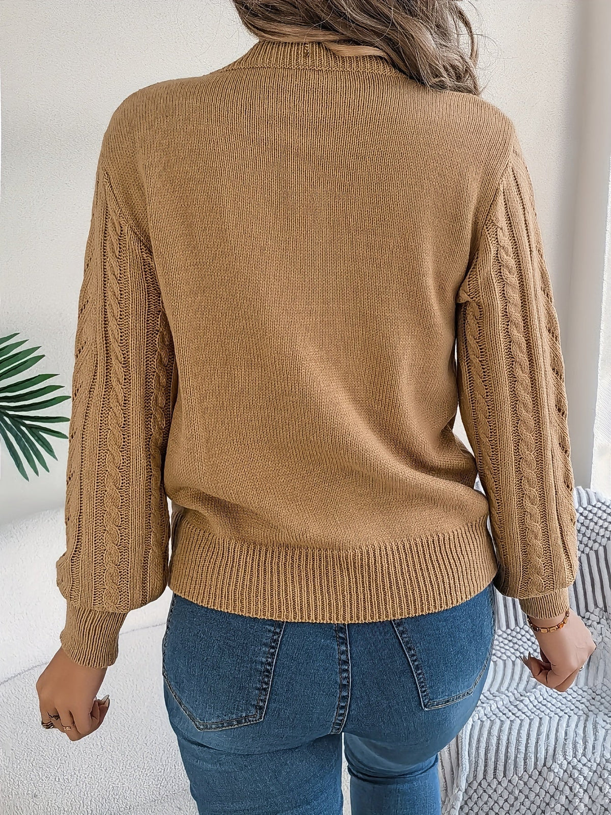 Women's Textured Crew Neck Cable Knit Sweater