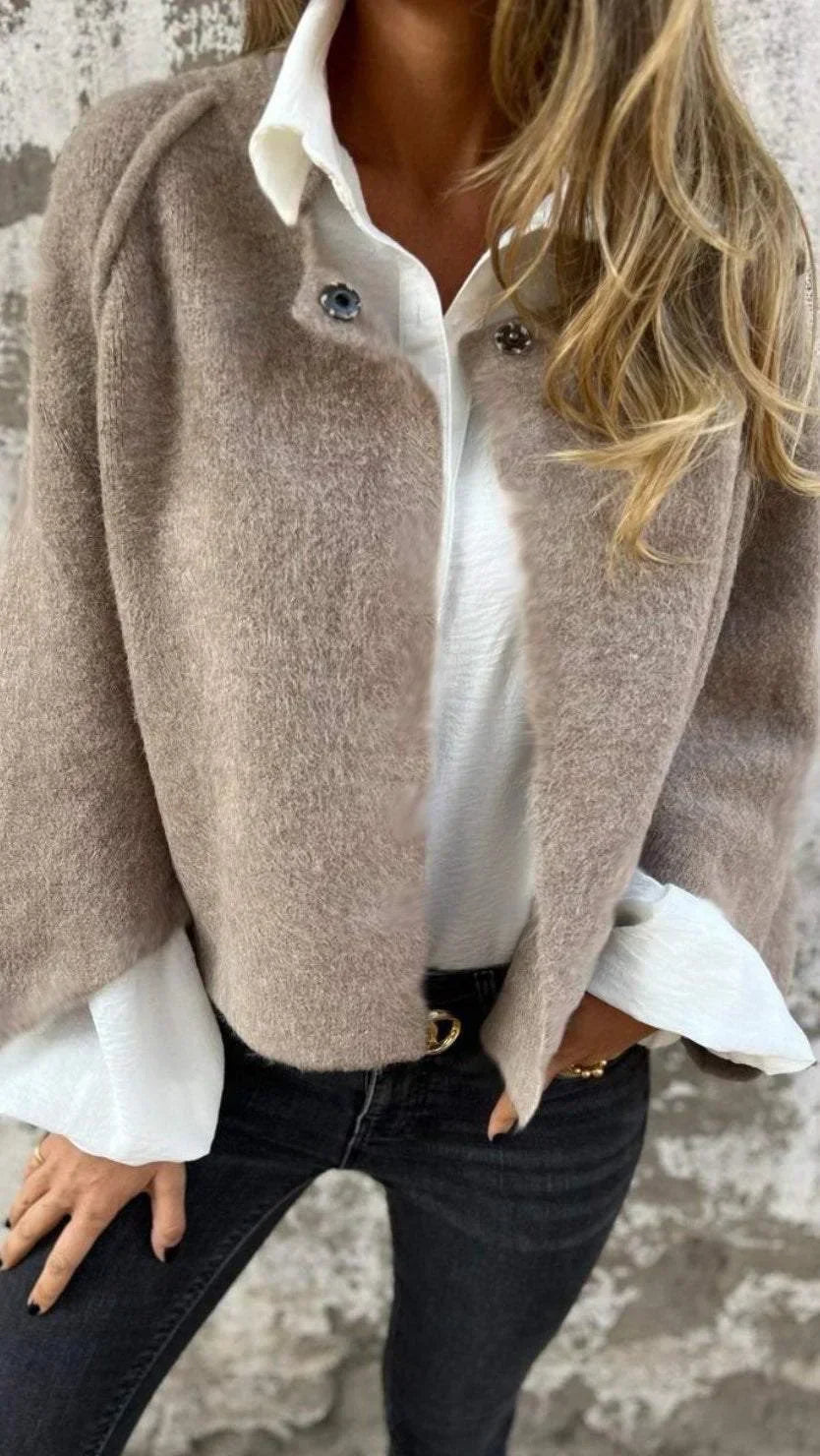 Women's Wool Coat with Round Neckline and Long Sleeves